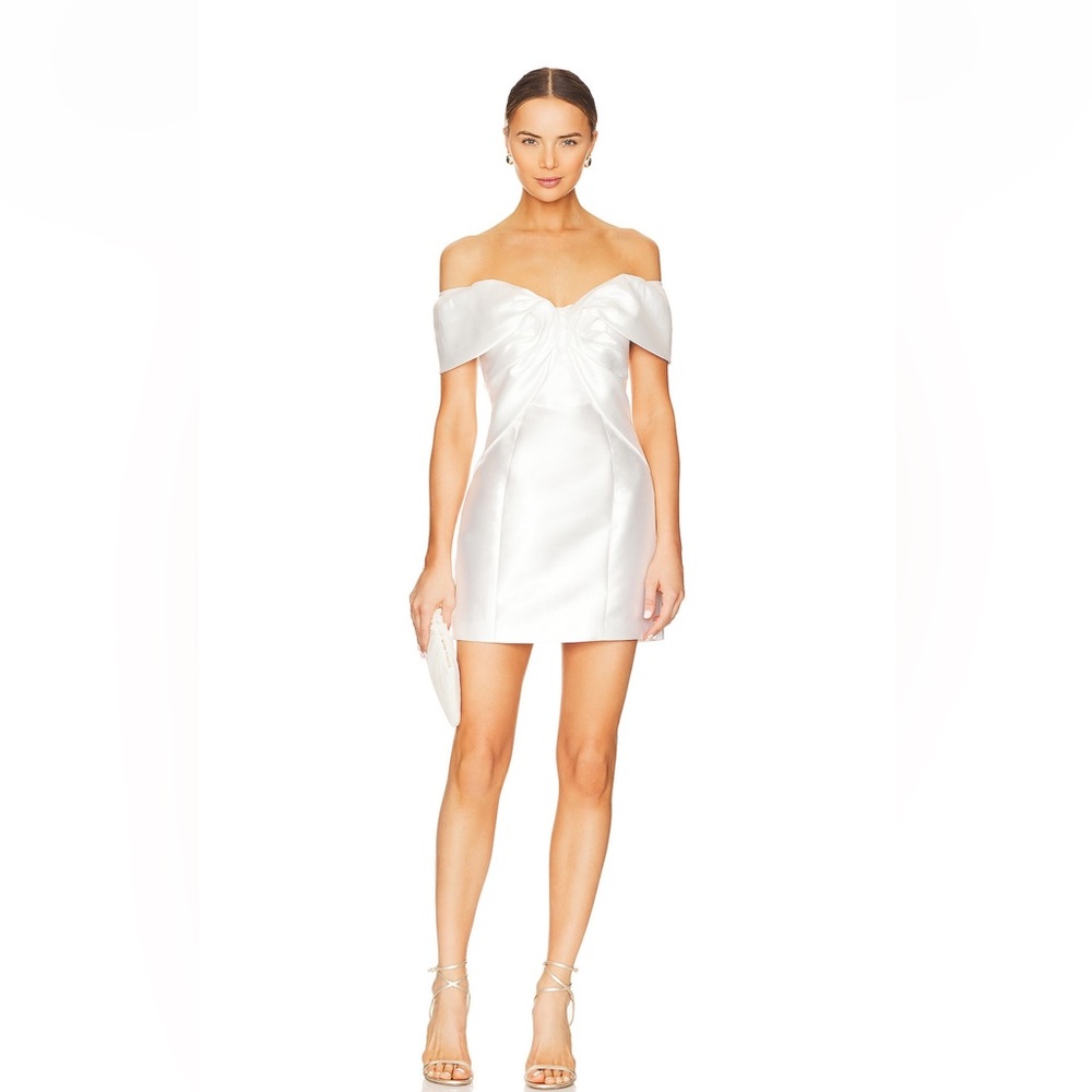 ELLIAT Espousal Dress in Ivory Size M